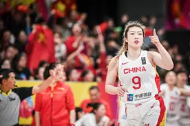 女篮名将李梦：曾用板车拉妈妈去治癌，亚洲杯夺冠后回应“丑闻”图片