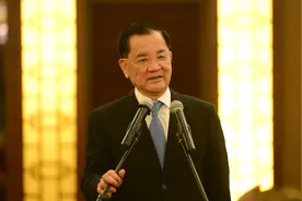 连战支持协商统一，但有个前提条件: 大陆应正视“中华民国”存在图片