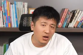 张雪峰忍不住入手华为Mate60，网友纷纷询问二手Mate50图片