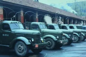 「小镇故事」一汽解放车型发展历程图片