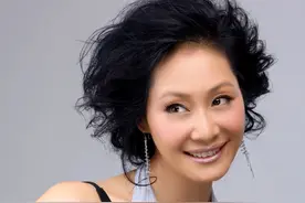 于文华：亲情爱情都有泪，带女再嫁苦尽甘来，若有来生还嫁他为妻图片