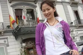 女人，请系好你的腰带图片