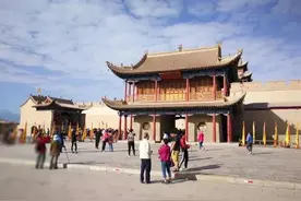 大漠风光尽收眼底 雄关漫道遥望云卷云舒 记忆中的嘉峪关图片