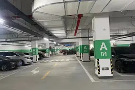 石家庄火车站东广场2号停车场投入使用图片