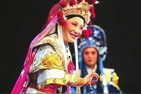 最早“进京”演出的豫剧团在新乡图片