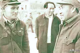 他的资历比很多元帅都老，毛主席和总理多次研究，让他当副部长图片