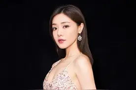 邓家佳惊艳写真照片图片