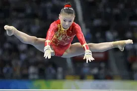 1米46奥冠何可欣近况：退役后长到1米5成女神，谈了个1米8男足图片