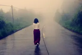 有没有那么一瞬间，你觉得被全世界抛弃，只剩下一个人无助前行？图片