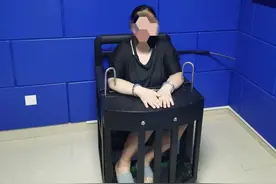 42岁富婆怒杀19岁帅气小情人，富婆：“都是他逼我的”图片
