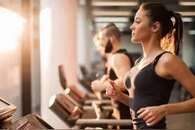 健身人士热衷的蛋白粉，究竟是不是智商税，看完这个你就明白了图片