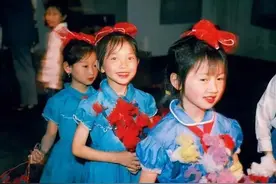 40张日本人拍摄的80年代初的中国儿童日常生活照片图片