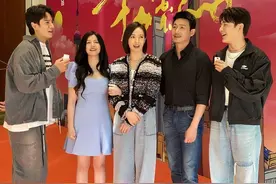 好有爱！陈妍希陆毅经超孙坚恭喜宋茜出道13周年图片