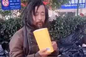 流浪大师沈巍：1年时间从流浪汉到身家200万，退网后他过得怎么样图片