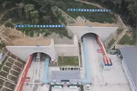 首座隧道单洞贯通 渝武高速公路复线最新进展来了图片