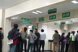 医院的日子“紧巴巴”？4成医院出现“负债”，赚的钱都去哪了？图片