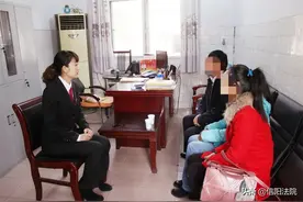 信阳姊妹五人“争抢”拆迁补偿款，将84岁老母告到法院！图片