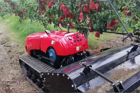 一台机器拥有9大功能的遥控旋耕机图片