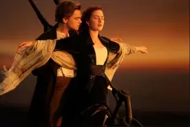 泰坦尼克号1985年就被发现，为何不打捞？考古学者：碰都不可以碰图片