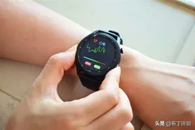 比小米手表更实用，能测血压、血氧、心率、心电图的智能手表图片