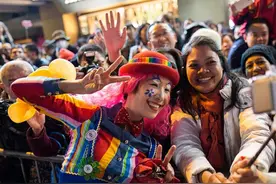 渴望回归祖国的“中华胶”，呼唤中国开放移民，建立“第二家园”图片