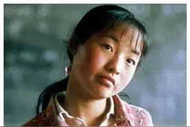 哪些人用本名演戏？胡歌和陈怡蓉都用过，而姜潮五部作品都用真名图片