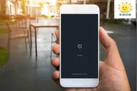 手机进水怎么办？教你处理方法，三步轻松解决图片