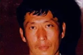 1997年白宝山被判死刑后，情人谢宗芬入狱12年，48岁出狱再赴新疆图片