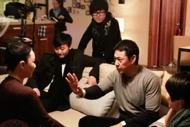 当代亲家相处怪象：当子女结婚之后，双方父母都会刻意保持距离图片