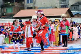 “壮族三月三”法治山歌一起唱图片