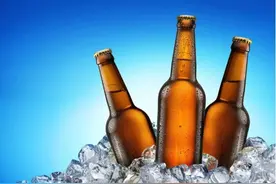 谁说白酒不能冰着喝？行家一番话，才知道，原来是我草率了图片