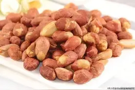 最正宗五香花生米教程，就3个步骤，不加一滴油，焦香酥脆吃不腻图片