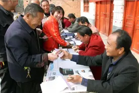村民们注意了！农村或将进入收费模式，有“5种费用”需要缴纳图片