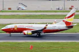 暑期出行赶飞机享实惠 航司推出师生购票优惠政策图片