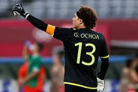 世界杯英雄志：力扑莱万点球再度超神的奥乔亚，曾与球迷感动世界图片