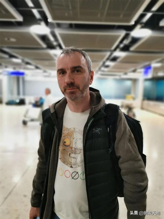 ȥ��ʿ����֮����Щ����ﲻס��