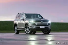 老兵不死，新款的兰德酷路泽究竟怎么样，你越野还会选它吗？图片