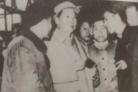 《毛 泽 东 读 过 哪 些 对 联》之25：毛泽东向四川省委推荐的对联图片