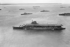 747. 击沉“勇敢”号图片