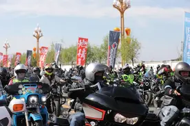 河北康保：NCC机车越野人生全国车王争霸赛康保站激情开赛图片
