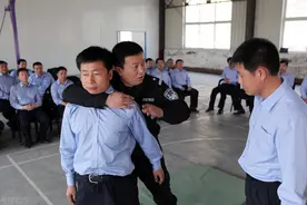 我，在广东当狱警，告诉你待遇如何，狱警的年薪有多少图片