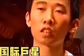 抖音“情圣”杨迪：迎娶相恋15年的素人女友，底层逆袭谱写传奇图片