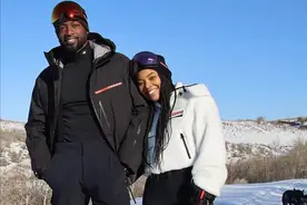 NBA“闪电侠”14岁儿子变女生后成时尚大咖 拽脸超自信 韦德很自豪图片