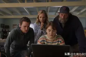 《健听女孩》听到的是爱，听不到的也是爱图片