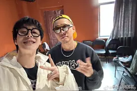 史诗级Rapper《巅峰对决》舞台居然被删！本人发文引发热议！图片