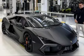 新车 | 搭载6.5升V12插混系统，兰博基尼Revuelto更多实车图曝光图片