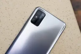 因为收音机功能，我入手了荣耀X30Max，这配置很多旗舰机都阉割了图片