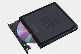 华硕发布新款外接式 DVD 刻录机，采用 USB-C 伸缩收纳线图片