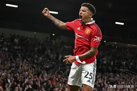 释放了!双红会力克红军,滕哈赫赛后爆粗:这帮人TMD能踢出好足球!图片