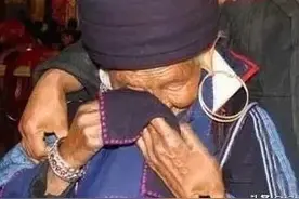 90后越南小伙居然娶了个87岁老太，父母不同意还曾以死相逼图片